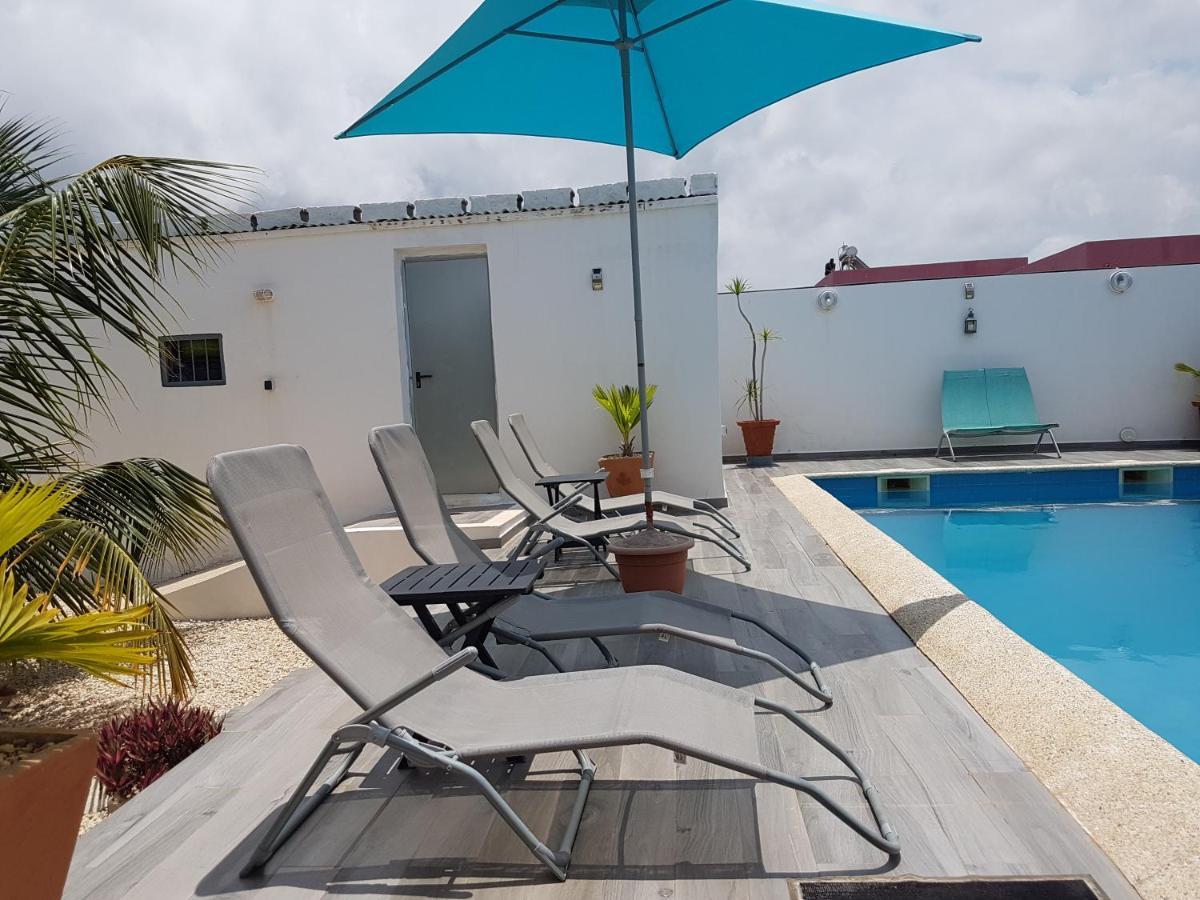 African Jaja villa Piscine-Climatisation Popenguine Extérieur photo
